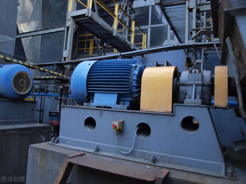 三相電機(jī)比單相電機(jī)的優(yōu)勢(shì)(三相電機(jī)跟單相電機(jī)效率)