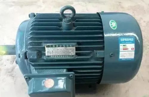 不做二把刀電工，三相電機電流是這樣計算的