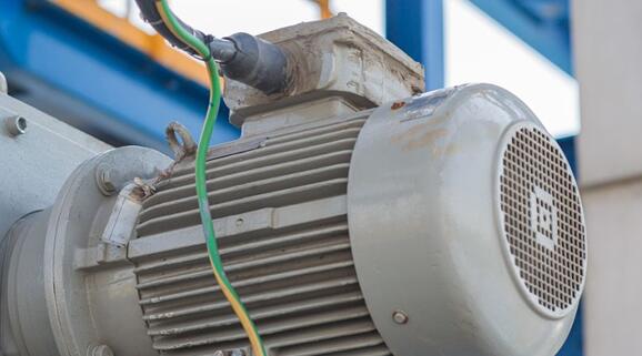 單相電機啟動電容的正確配備方法