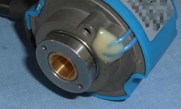伺服電機(jī)軸的直徑，選擇伺服電機(jī)軸的標(biāo)準(zhǔn)尺寸