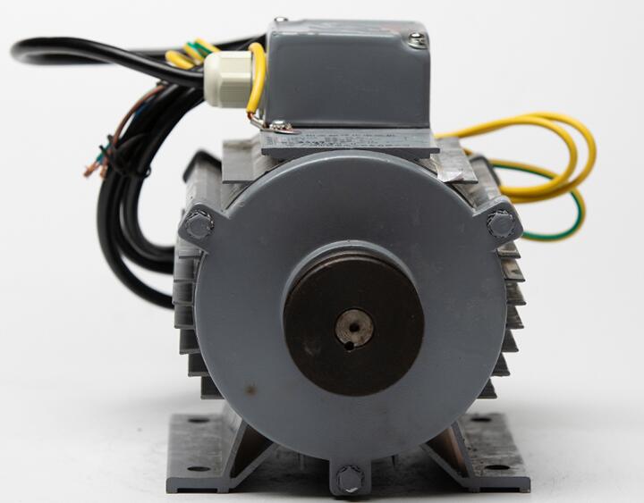 單相電機(jī)主繞組裕副繞組的區(qū)別